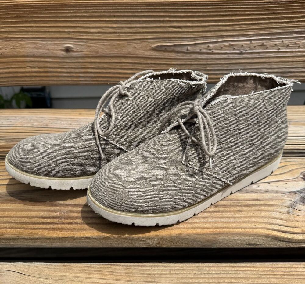 Bearpaw Claire Tan Tweed Knit Chukka Lace Up Ankle Boots Women's Size 8